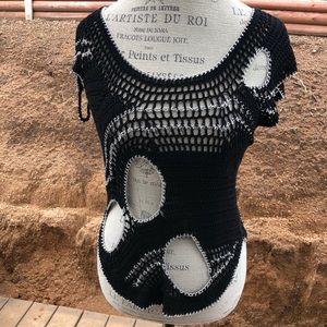 Bebe XS Black Crochet Chain Pullover Sweater